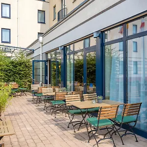Hotel Express By Ihg ***