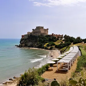 falconara-charming-house-resort.sicilyhotelsitaly.net/